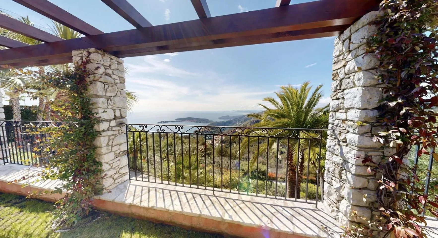 Villa Eden - Provencal Charm, Stunning Views, 10 Mins From Monaco Eze