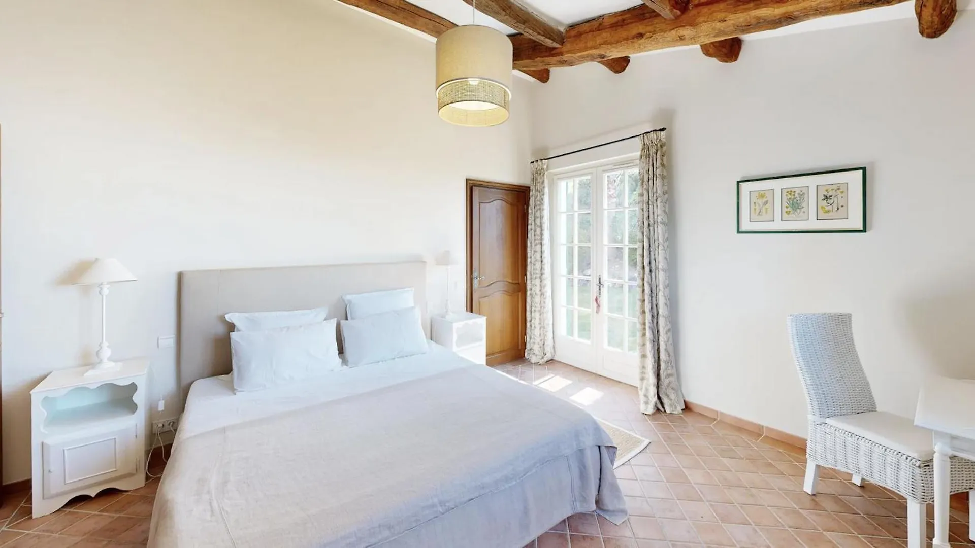 Villa Eden - Provencal Charm, Stunning Views, 10 Mins From Monaco Eze